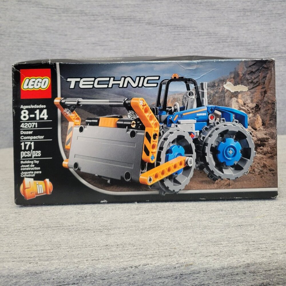 Lego Technic Dozer Compactor 42071